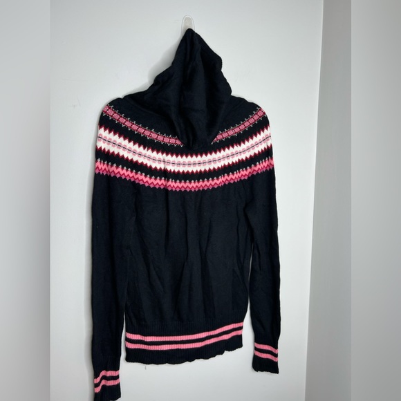 Kirra long sleeve sweater with fuzzy ball tassels. Angola rabbit fur and cotton. - Picture 2 of 5